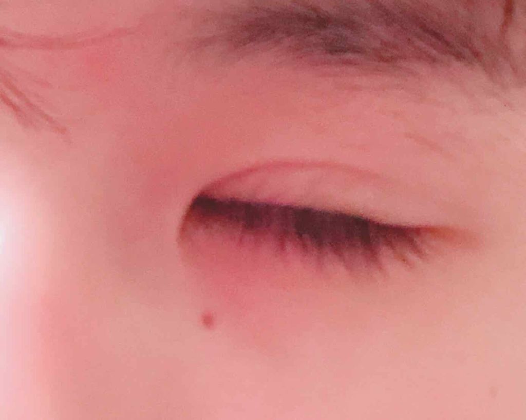 【旧品】オリシキ アイリッドスキンフィルム/D-UP/二重まぶた用アイテムを使ったクチコミ(4枚目)