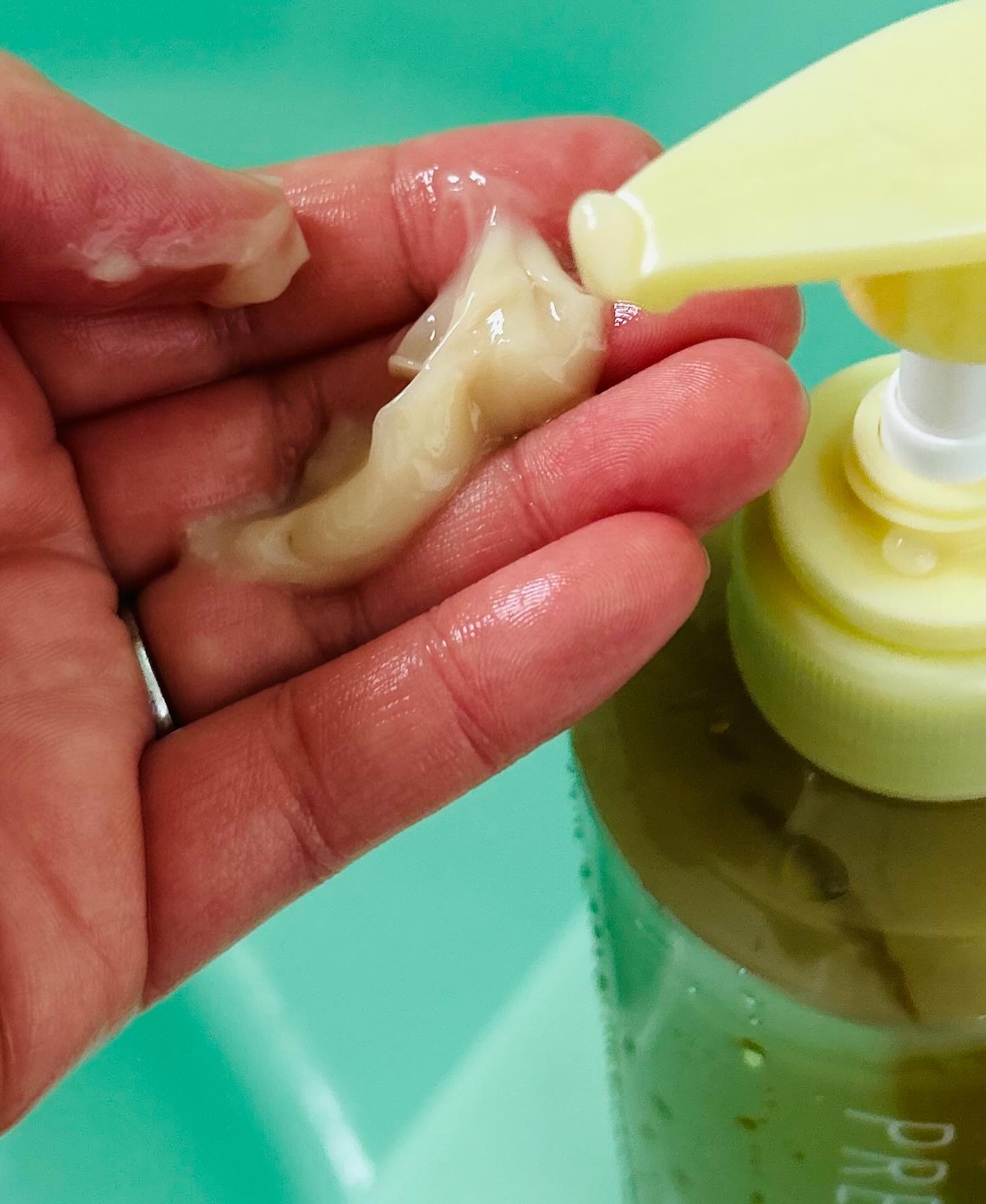 THE PREMIUM エクストラダメージケアシャンプー／トリートメント（シャイニーモイスト）/いち髪/市販シャンプーを使ったクチコミ（3枚目）