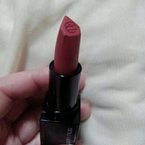 キヌ ルージュ マット BG 964/shu uemura/口紅を使ったクチコミ（3枚目）