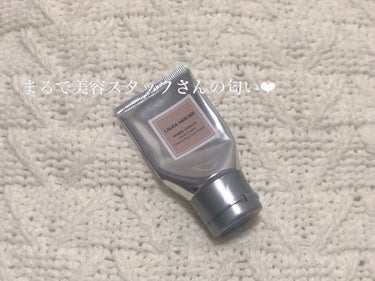 匂いの継続力抜群❤︎
ハンドクリームです。

#ローラメルシエ 
#laura_mercier 
#ハンドクリーム
#アンバーバニラ

マツエクなどに行った際サロンの方って
すごい手元がいい匂いするなあ