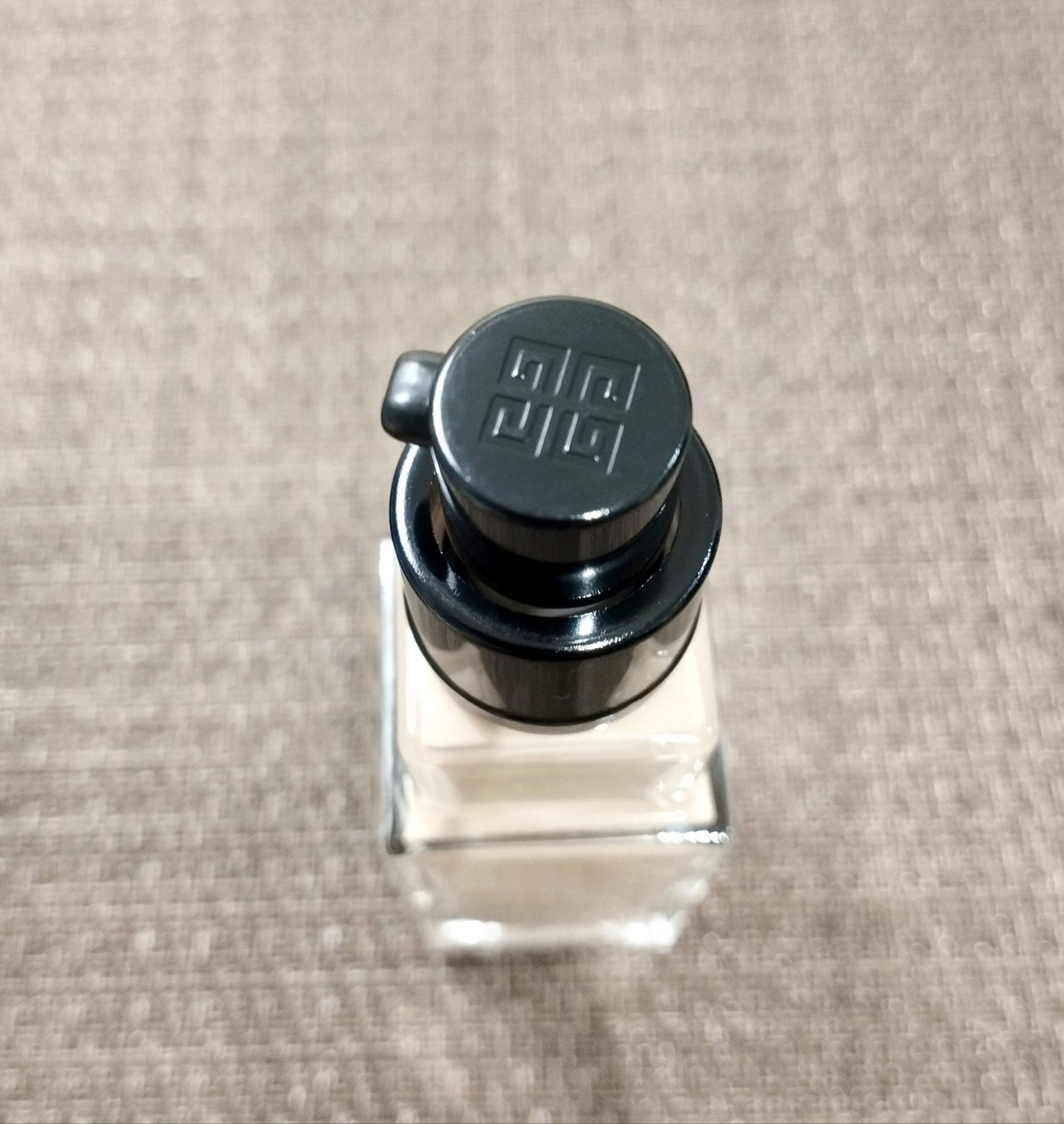 プリズム・リーブル・グロウ・セラム・ ファンデーション/GIVENCHY/リキッドファンデーションを使ったクチコミ(3枚目)