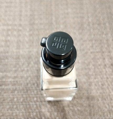 プリズム・リーブル・グロウ・セラム・ ファンデーション/GIVENCHY/リキッドファンデーションを使ったクチコミ(3枚目)