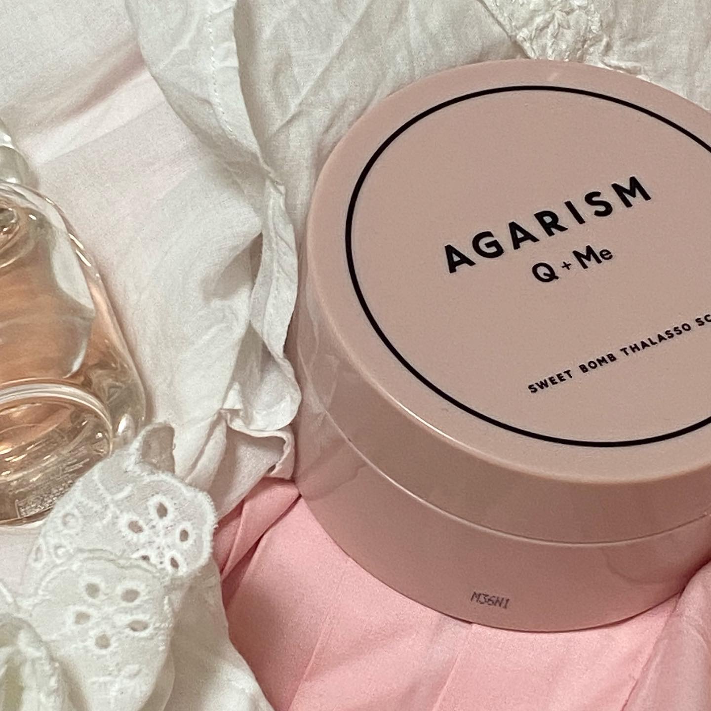 Q+Me スウィート ボム タラソ スクラブ/AGARISM/バストケア・ヒップケアを使ったクチコミ（2枚目）