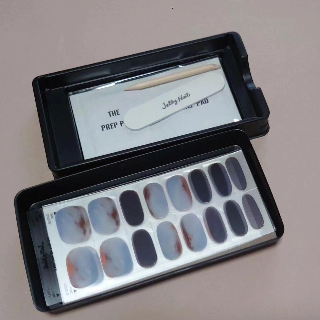 ゆき on LIPS 「JellyNailさんのリアルジェルネイルシールをネイルブック..」(4枚目)