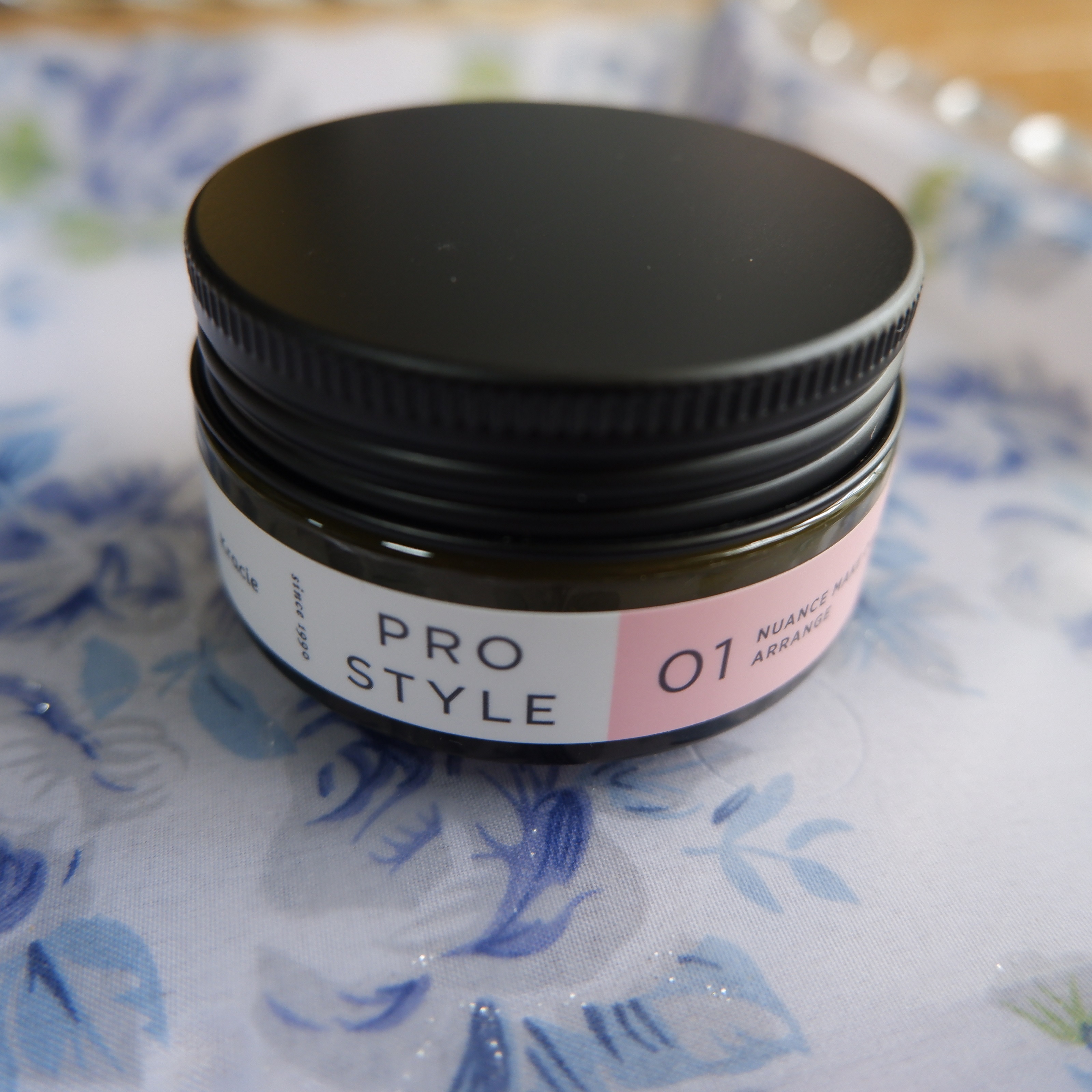 ニュアンスメイクオイルバーム アレンジ/プロスタイル/ヘアバームを使ったクチコミ（1枚目）