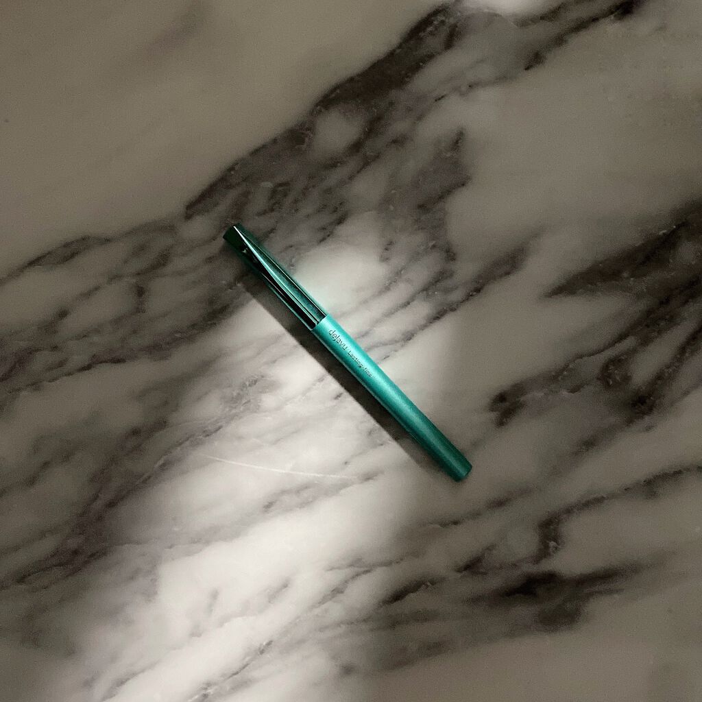 「密着アイライナー」クリームペンシル/デジャヴュ/ペンシルアイライナーを使ったクチコミ(1枚目)