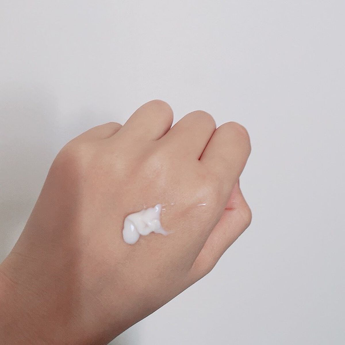 クリアバウンスクリーム /BENEFIQUE/フェイスクリームを使ったクチコミ（2枚目）