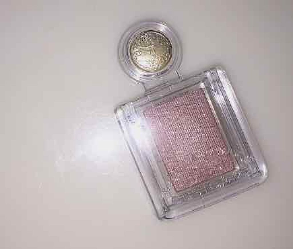 シャドーカスタマイズ/MAJOLICA MAJORCA/単色アイシャドウを使ったクチコミ（1枚目）