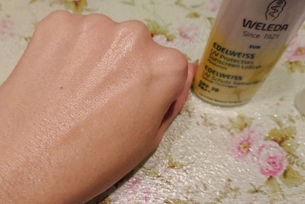 エーデルワイス UVプロテクト/WELEDA/化粧下地を使ったクチコミ(4枚目)