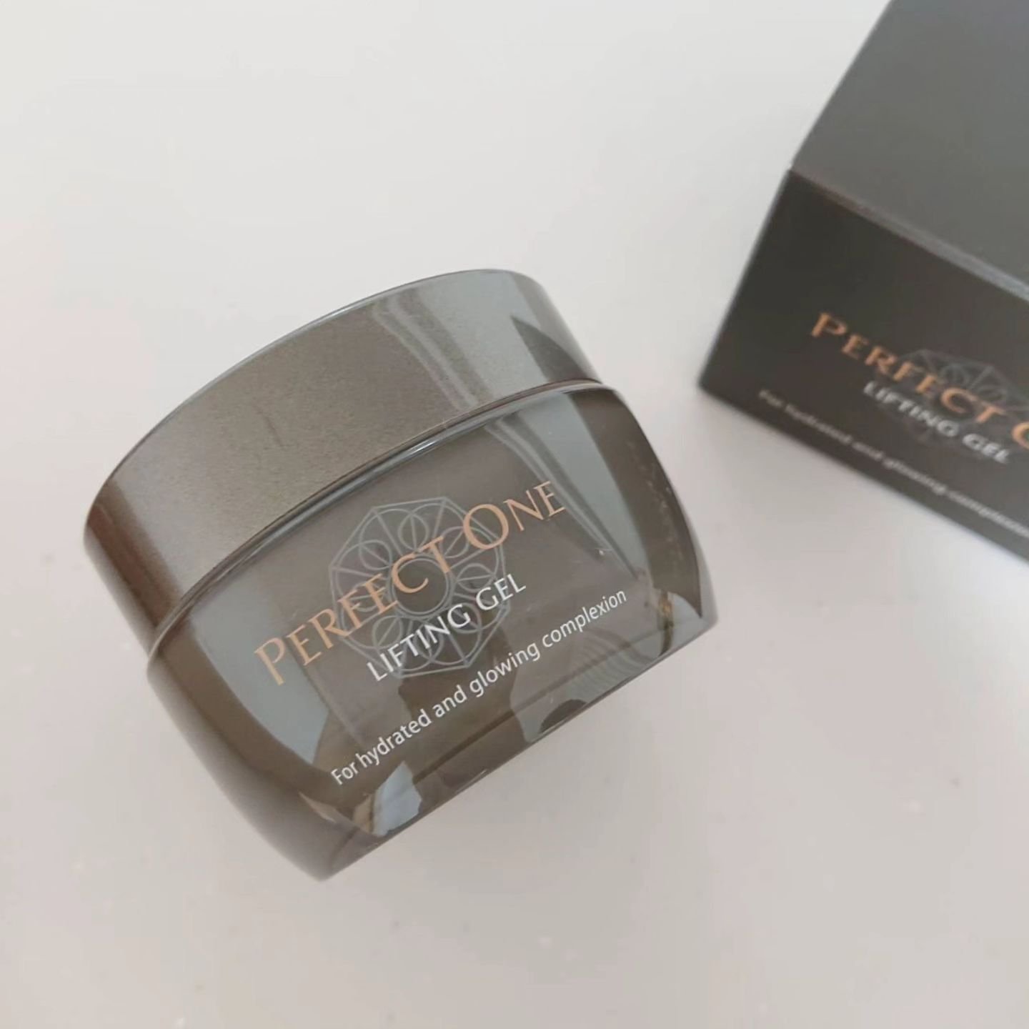 パーフェクトワン リフティングジェル/パーフェクトワン/オールインワン化粧品を使ったクチコミ（1枚目）