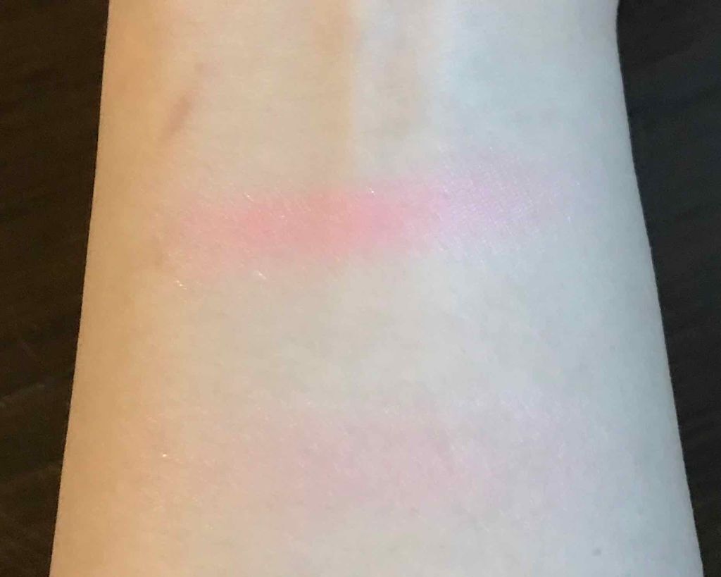 パフ・デ・チーク(フラワーハーモニー)/MAJOLICA MAJORCA/パウダーチークを使ったクチコミ（2枚目）