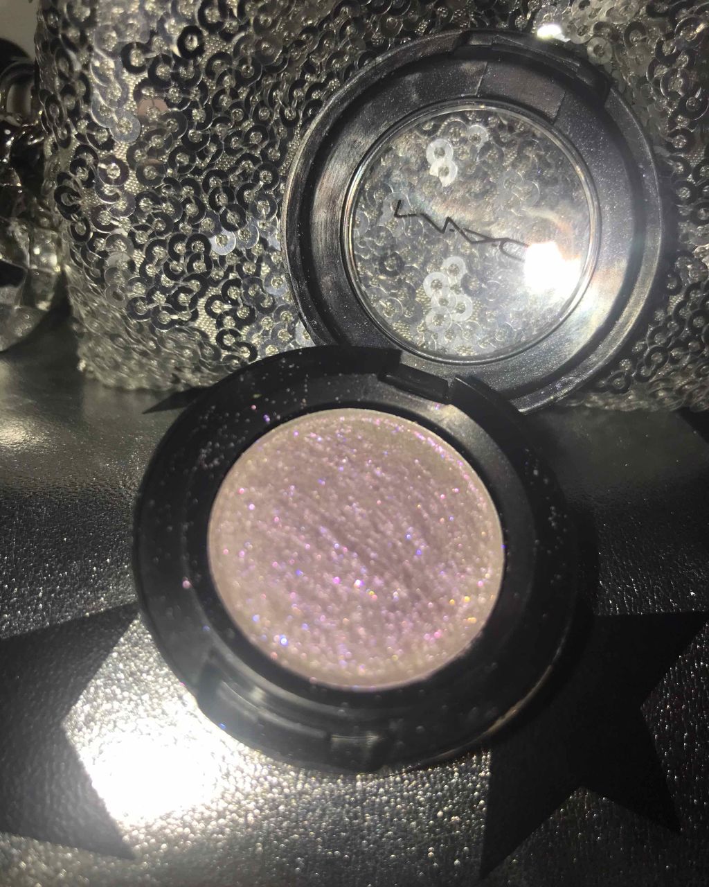 ダズルシャドウ/M・A・C/単色アイシャドウを使ったクチコミ(3枚目)