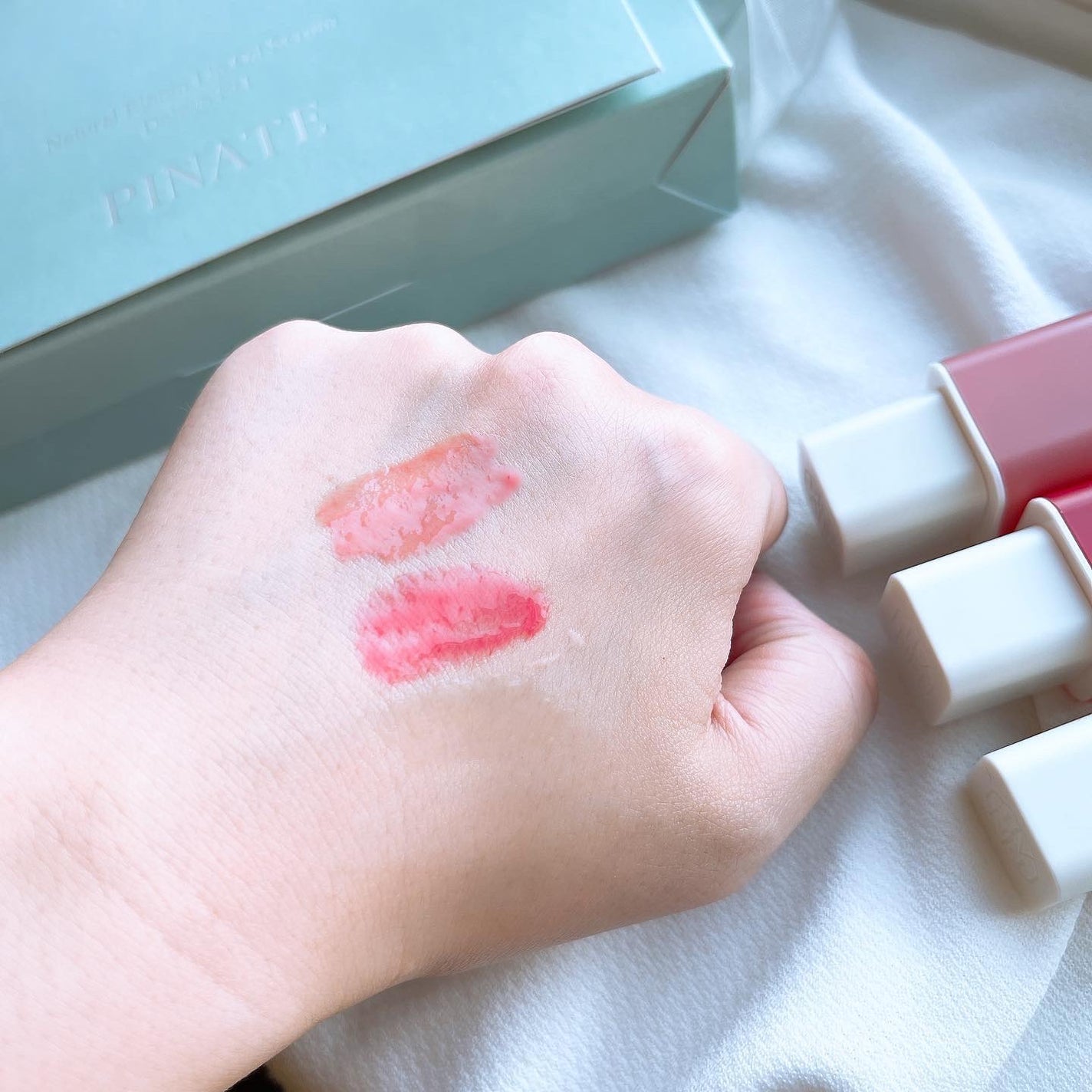 ナチュラルブルームリップオイルセラム 3色セット/PINATE/リップグロスを使ったクチコミ(4枚目)