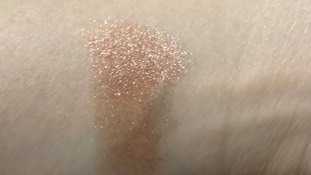 グリッタープリズム シャドウ/MISSHA/グリッターを使ったクチコミ（3枚目）