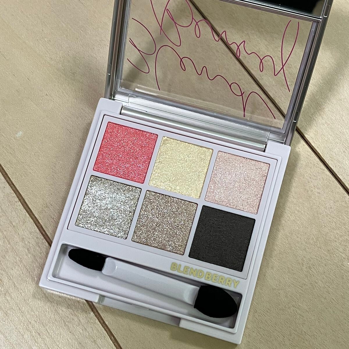 オーラクリエイション/BLEND BERRY/アイシャドウパレットを使ったクチコミ(2枚目)