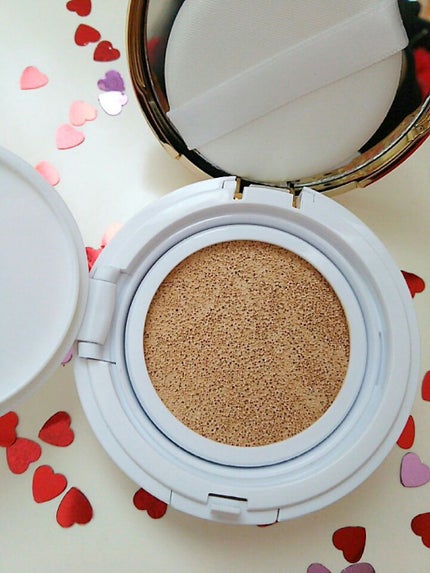 モイスチャークッションファンデーション/コスメドール/クッションファンデーションを使ったクチコミ(3枚目)