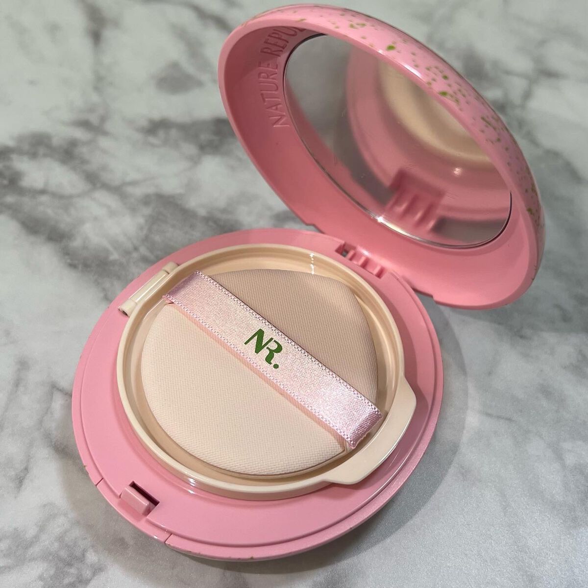 PROBIOエッセンスクッション/ネイチャーリパブリック/クッションファンデーションを使ったクチコミ(3枚目)