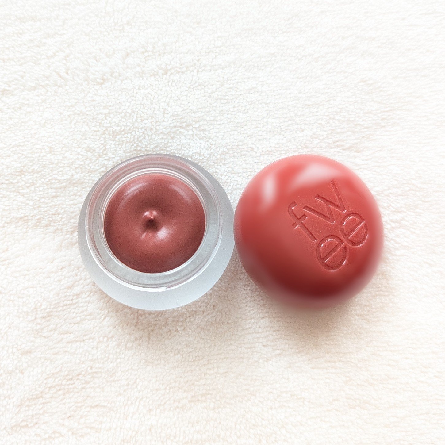 リップアンドチーク ブラーリープリンポット RS01 フィーリング/fwee/口紅を使ったクチコミ（2枚目）