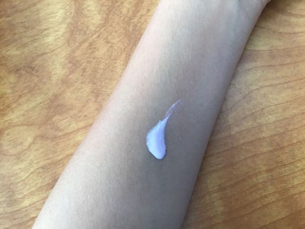 トーンアップUV エッセンス/サンカット®/日焼け止めローションを使ったクチコミ(2枚目)