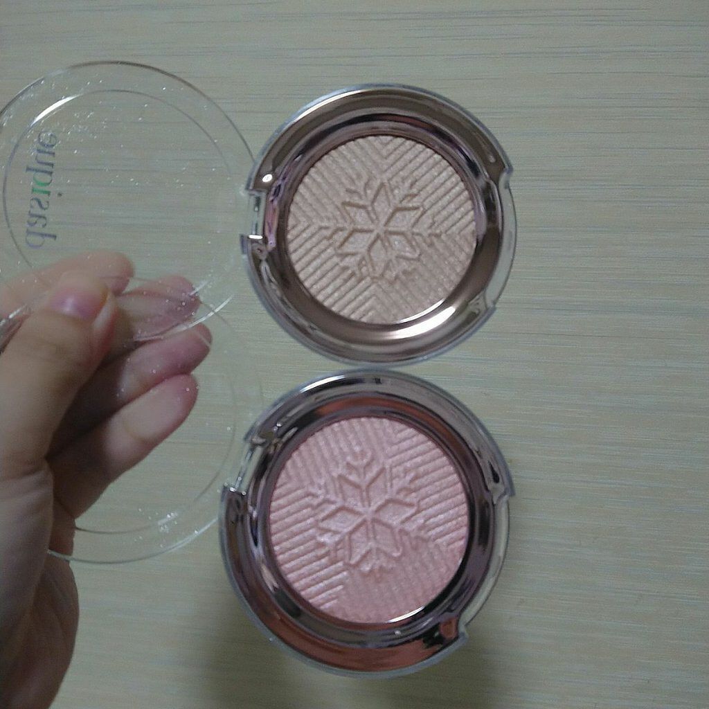 ホリデーハイライター/dasique/パウダーハイライトを使ったクチコミ(1枚目)