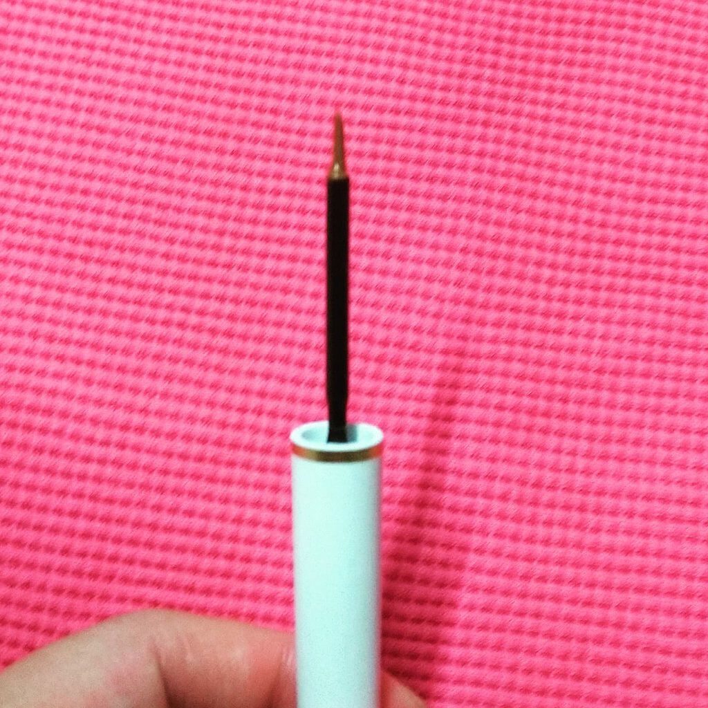 アイライナー&カラー /エレガンス クルーズ/リキッドアイライナーを使ったクチコミ(4枚目)