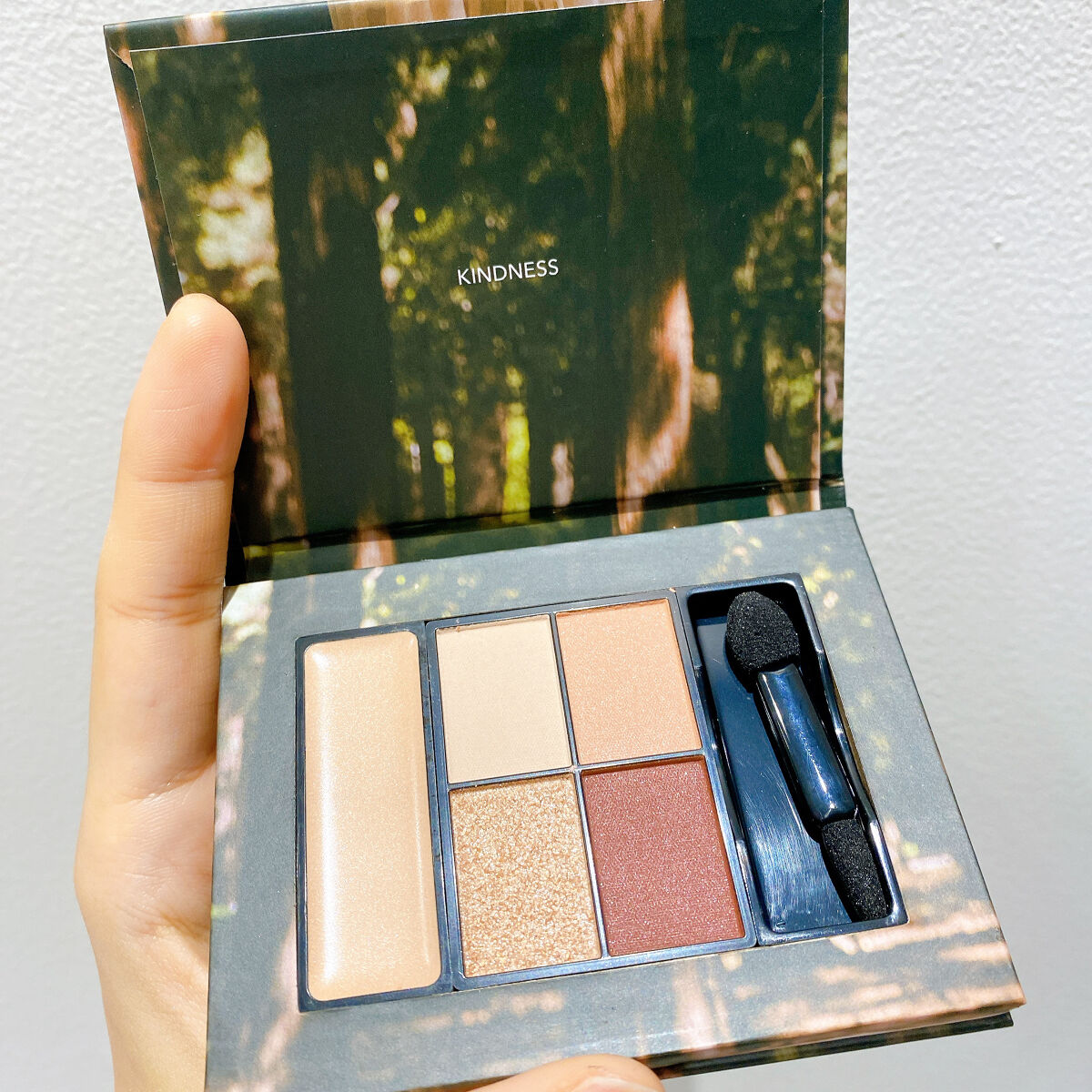 アイシャドウパレット - Magazine - 02 FLOWER PINK(フラワーピンク)/Aimmx/アイシャドウパレットを使ったクチコミ（2枚目）