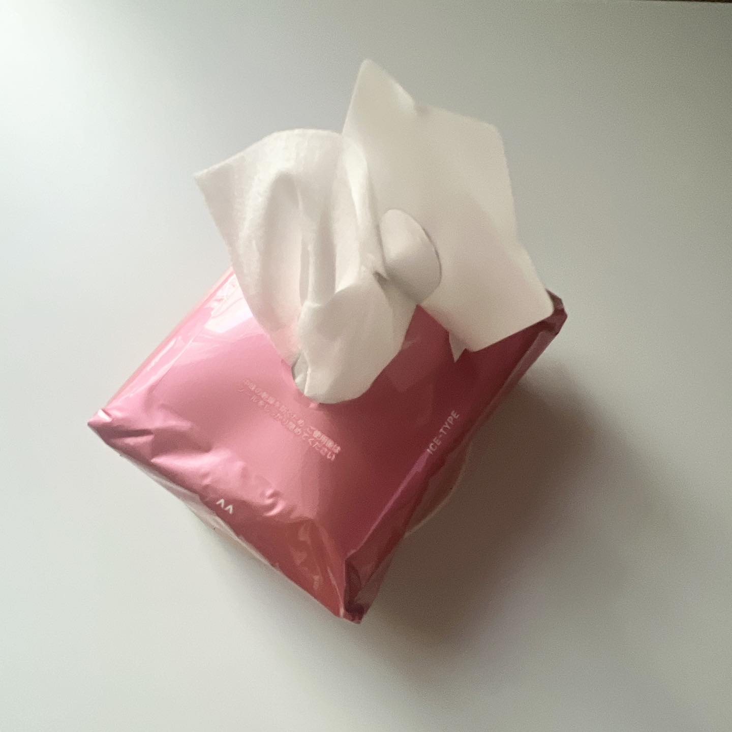 アイスデオドラント ボディペーパーN フリーズピーチ/ギャツビー/ボディシートを使ったクチコミ（3枚目）