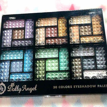 30COLORSEYESHADOWPALETTE/Dolly Angel/パウダーアイシャドウを使ったクチコミ（2枚目）