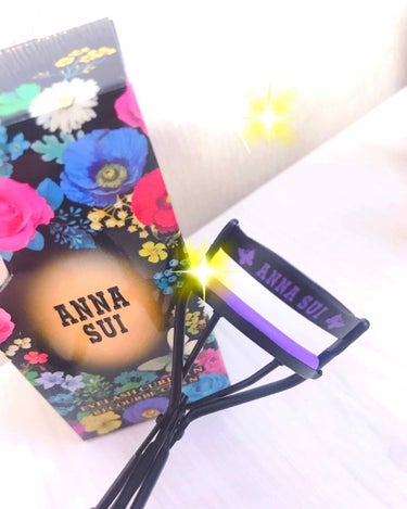 ANNA SUI アイラッシュ カーラーのクチコミ「先日気になっていたビューラーを購入してきました！！

💛ANNA SUI
    アイラッシュ.....」（2枚目）