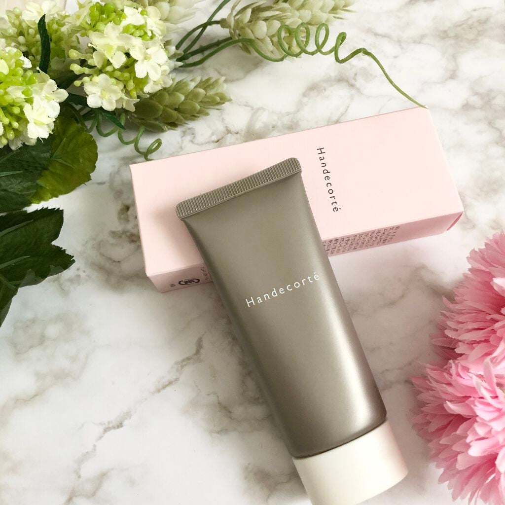 ハンデコルテ/キユートピア/ネック・デコルテケアを使ったクチコミ(1枚目)