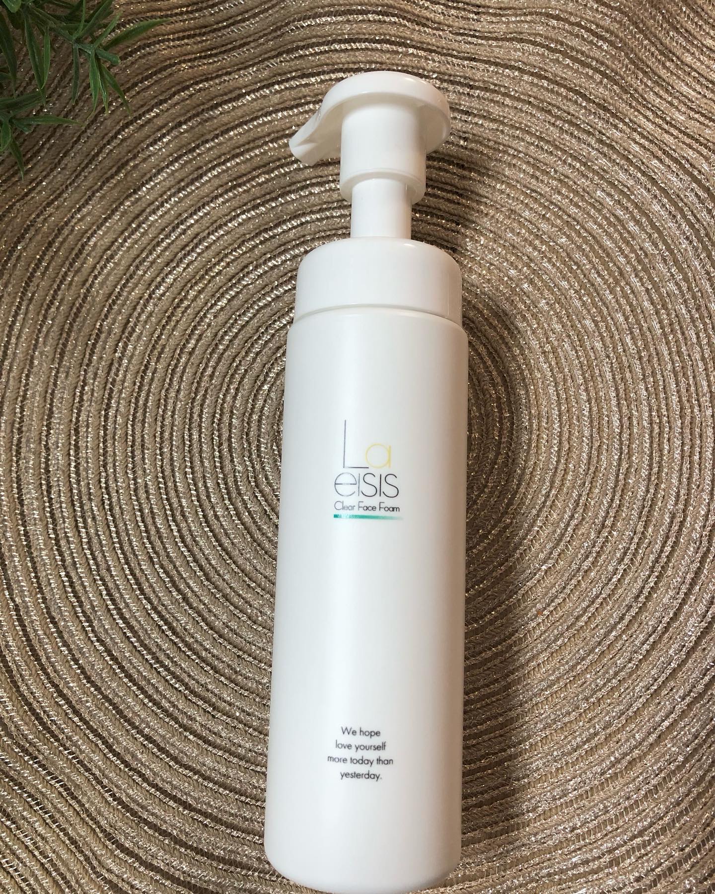 カーボネイテッドミスト/Laeisis/ミスト状化粧水を使ったクチコミ（2枚目）