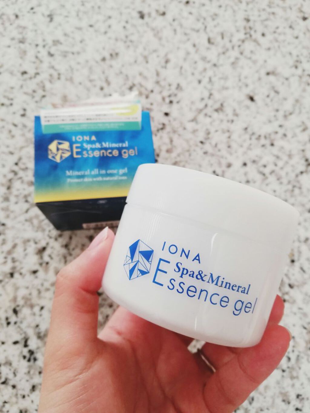 エッセンス ジェル/イオナ スパ&ミネラル/オールインワン化粧品を使ったクチコミ(1枚目)