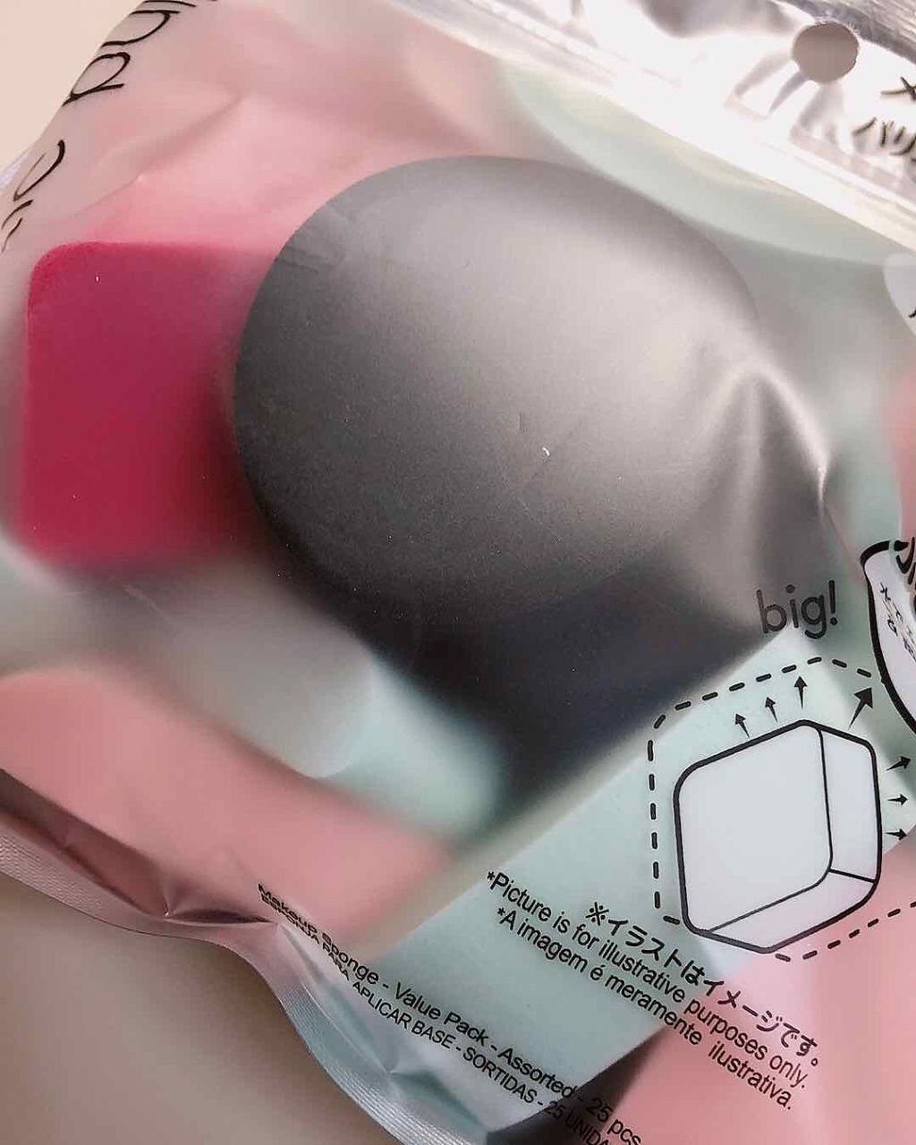 メイクアップアップスポンジ バリューパック、アソート 25個/DAISO/パフ・スポンジを使ったクチコミ(2枚目)