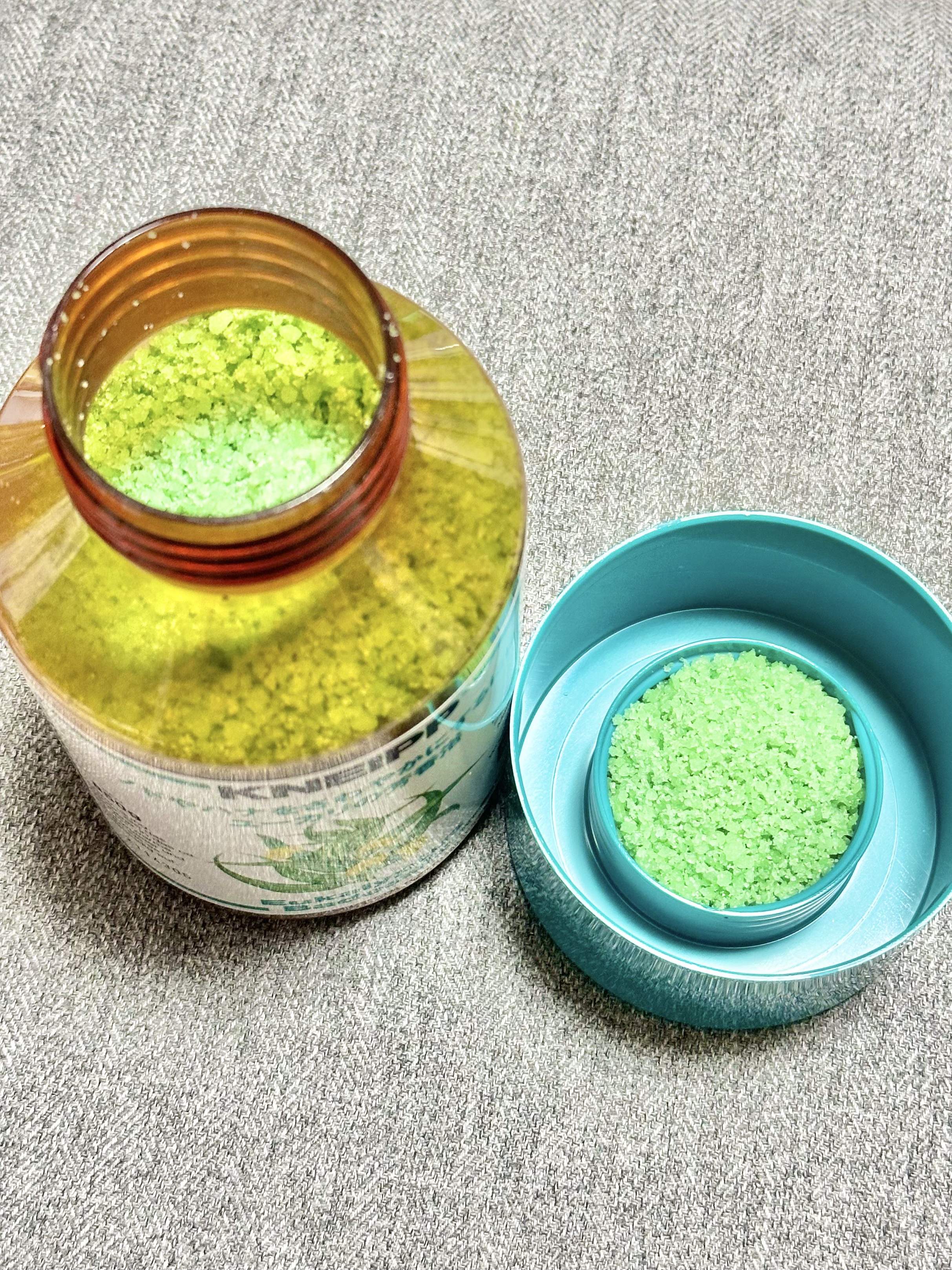 クナイプ バスソルト ユーカリの香り/クナイプ/無機塩系入浴剤を使ったクチコミ（2枚目）