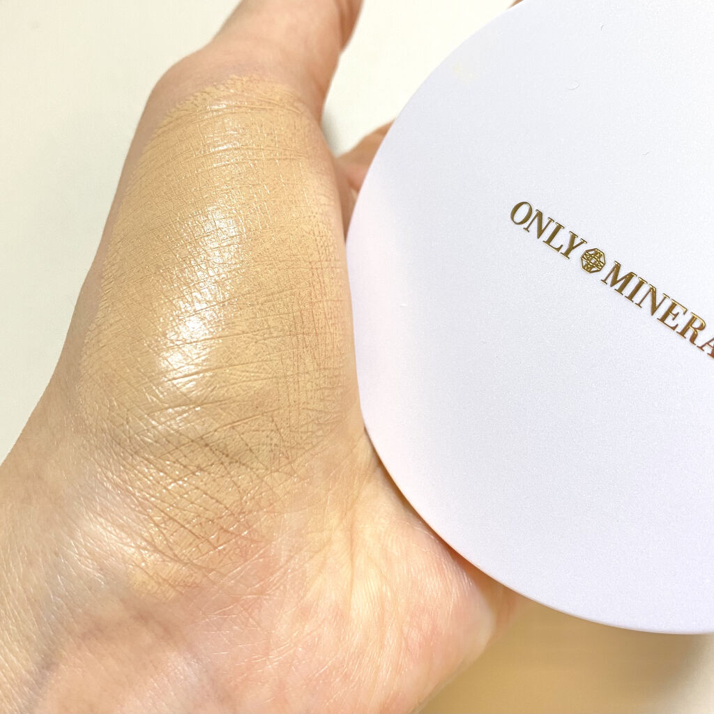 ミネラルクッションBB ライトオークル/ONLY MINERALS/BBクリームを使ったクチコミ（3枚目）