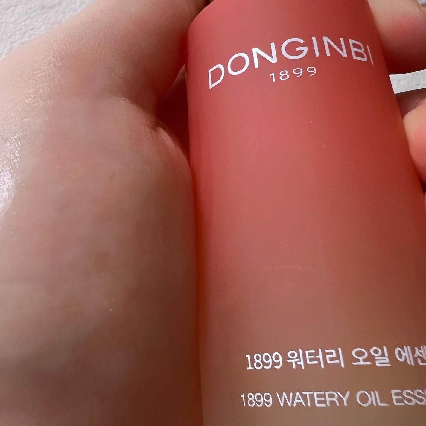 1899 ウォータリー オイルエッセンス/Donginbi(ドンインビ/韓国)/美容液を使ったクチコミ(4枚目)