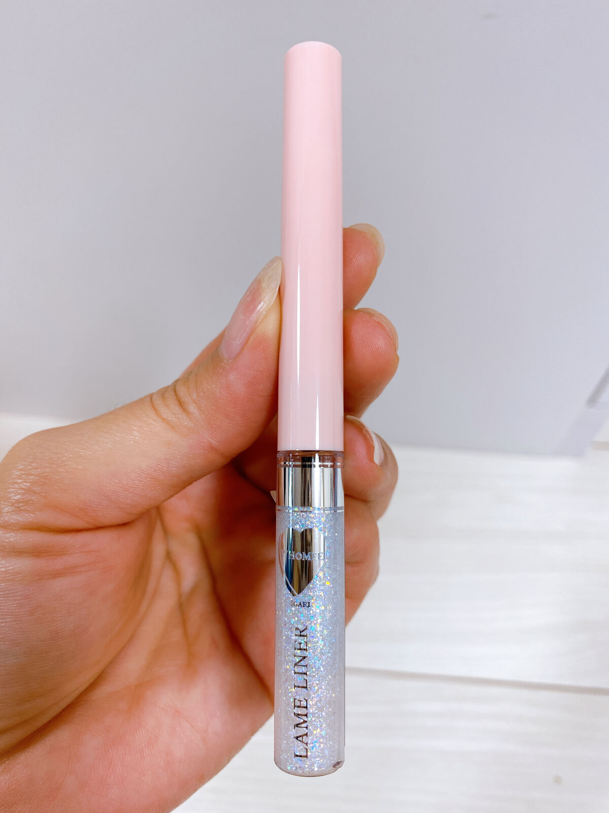 フーミー キララメライナー/WHOMEE/リキッドアイシャドウを使ったクチコミ（2枚目）