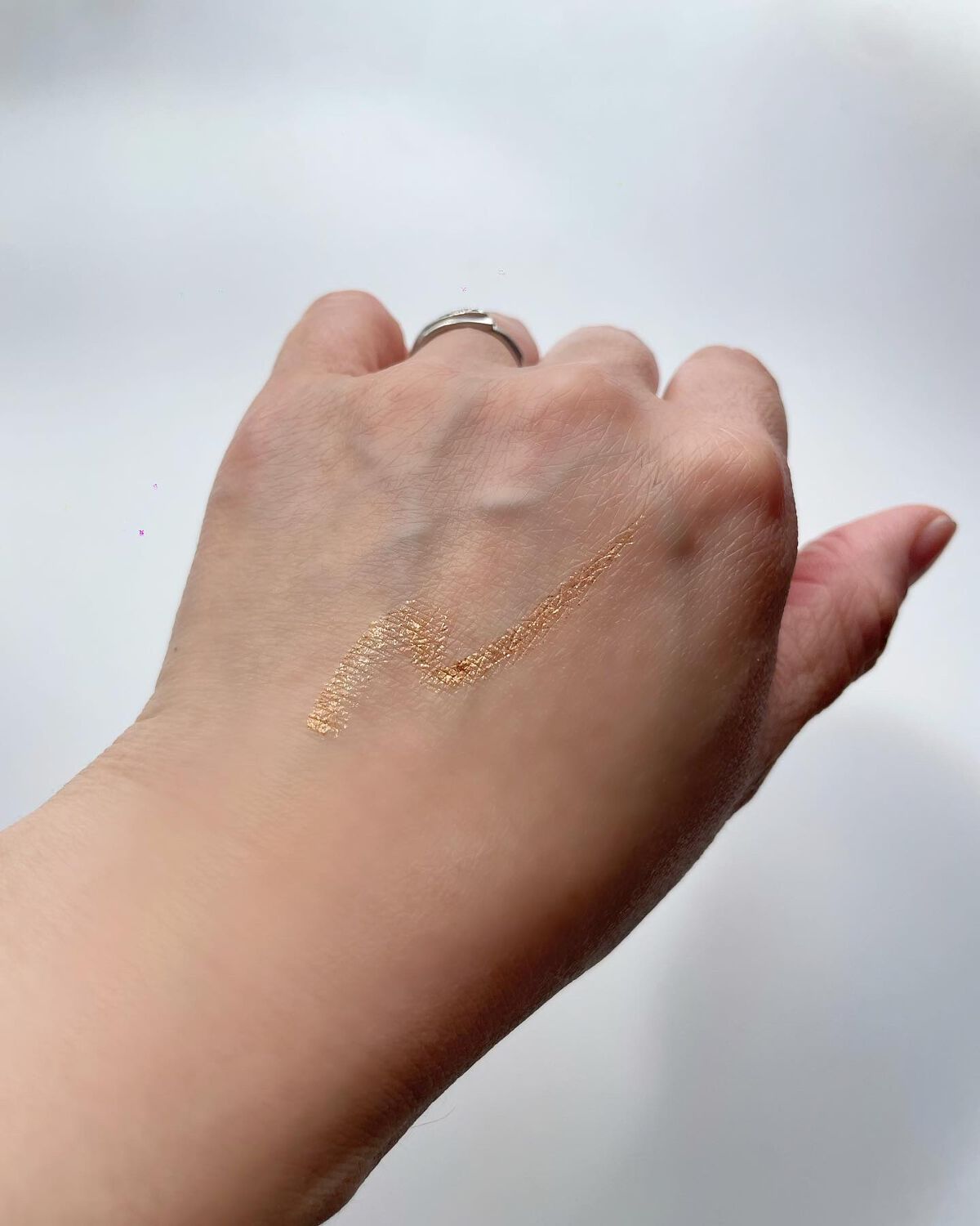 カラーリングソフトアイライナー/uneven/ペンシルアイライナーを使ったクチコミ(3枚目)