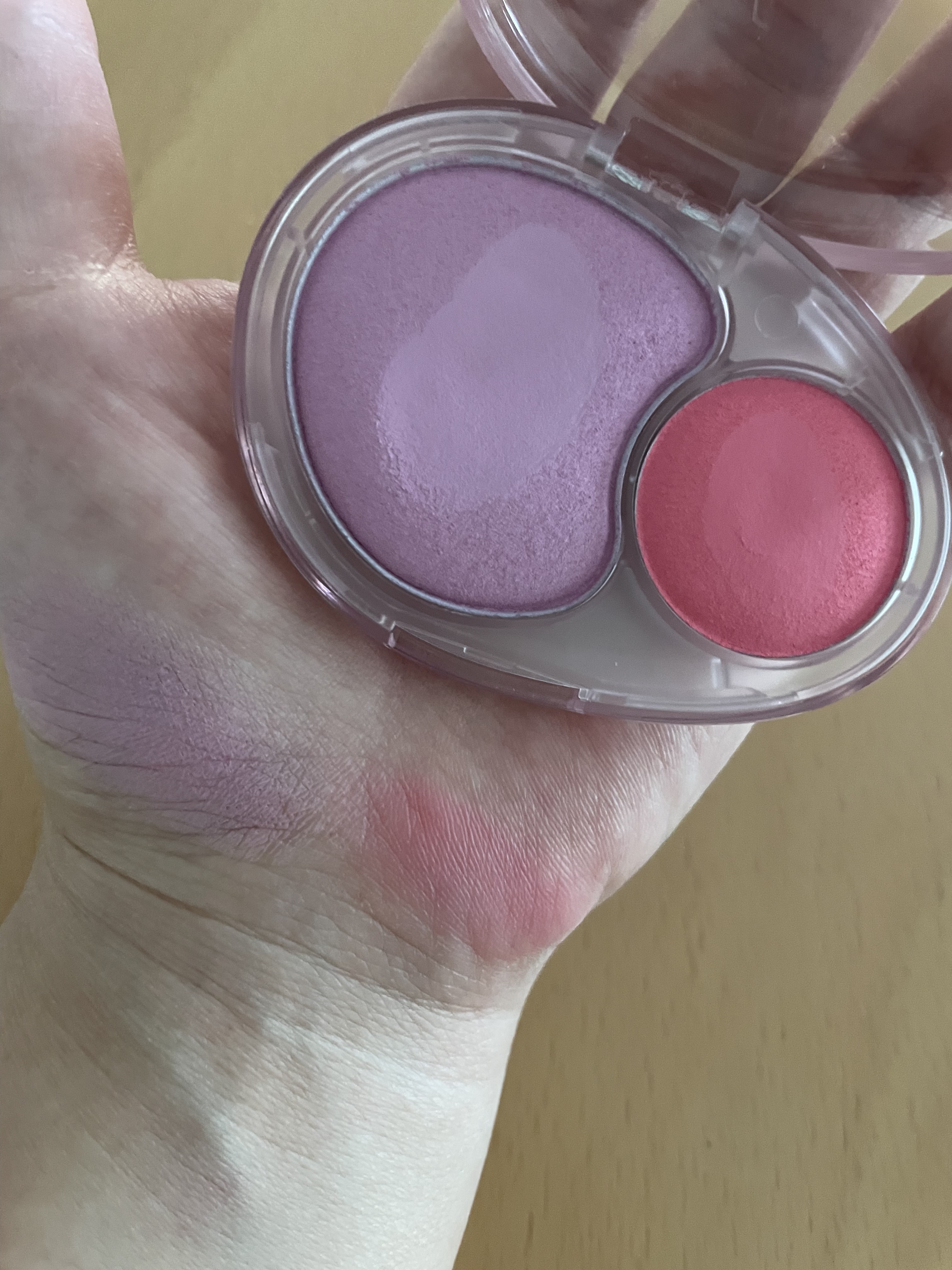 デュアルチークメロウ PK02 フォールインハイキー/fwee/ジェル・クリームチークを使ったクチコミ（3枚目）