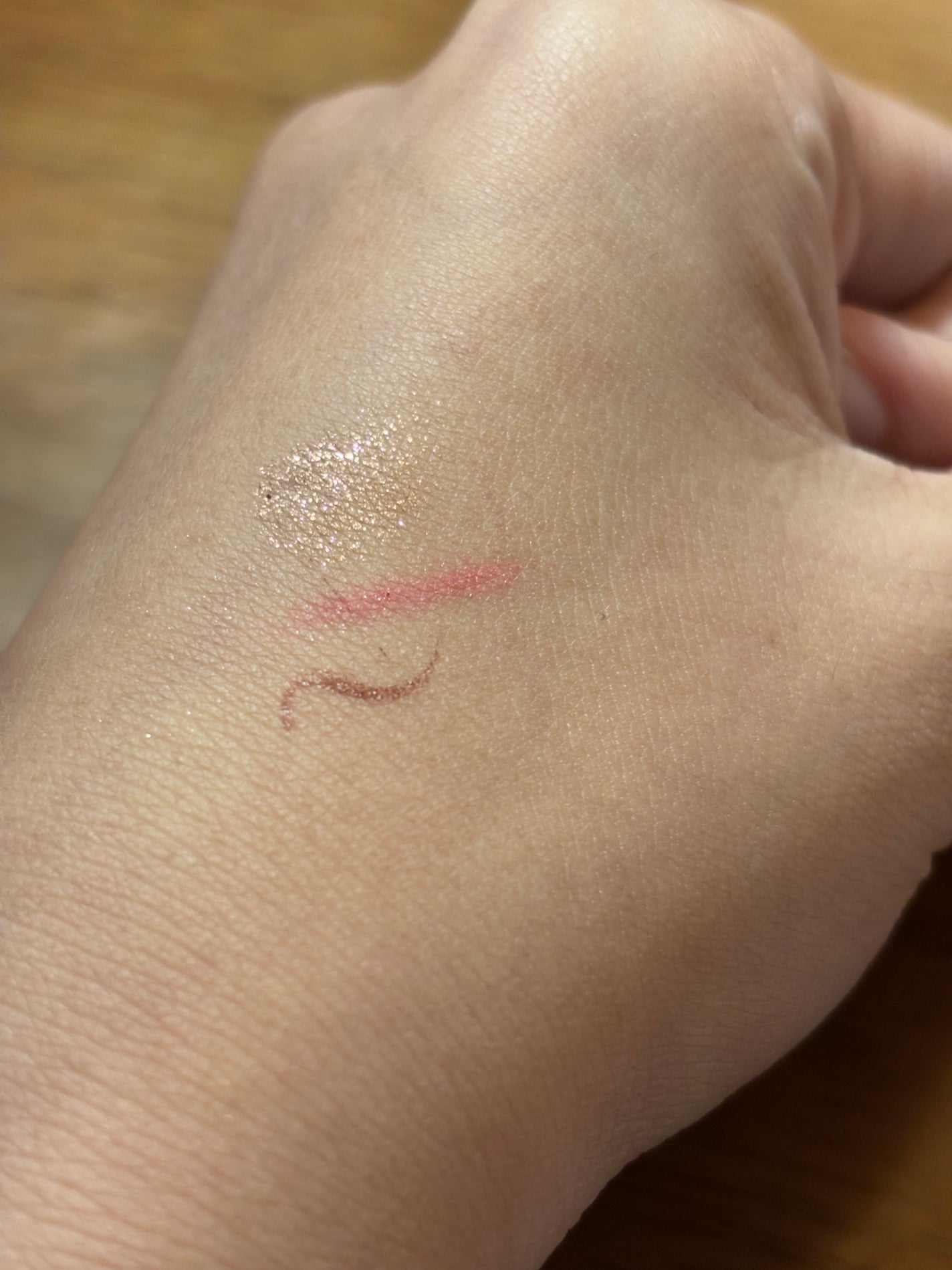 シャドーカスタマイズ/MAJOLICA MAJORCA/単色アイシャドウを使ったクチコミ(2枚目)