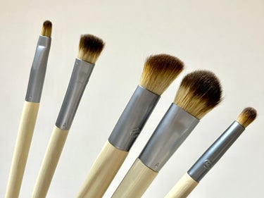 Daily Defined Eye Brush Set, 5 Piece Set & Storage Tray/EcoTools/メイクブラシを使ったクチコミ（2枚目）