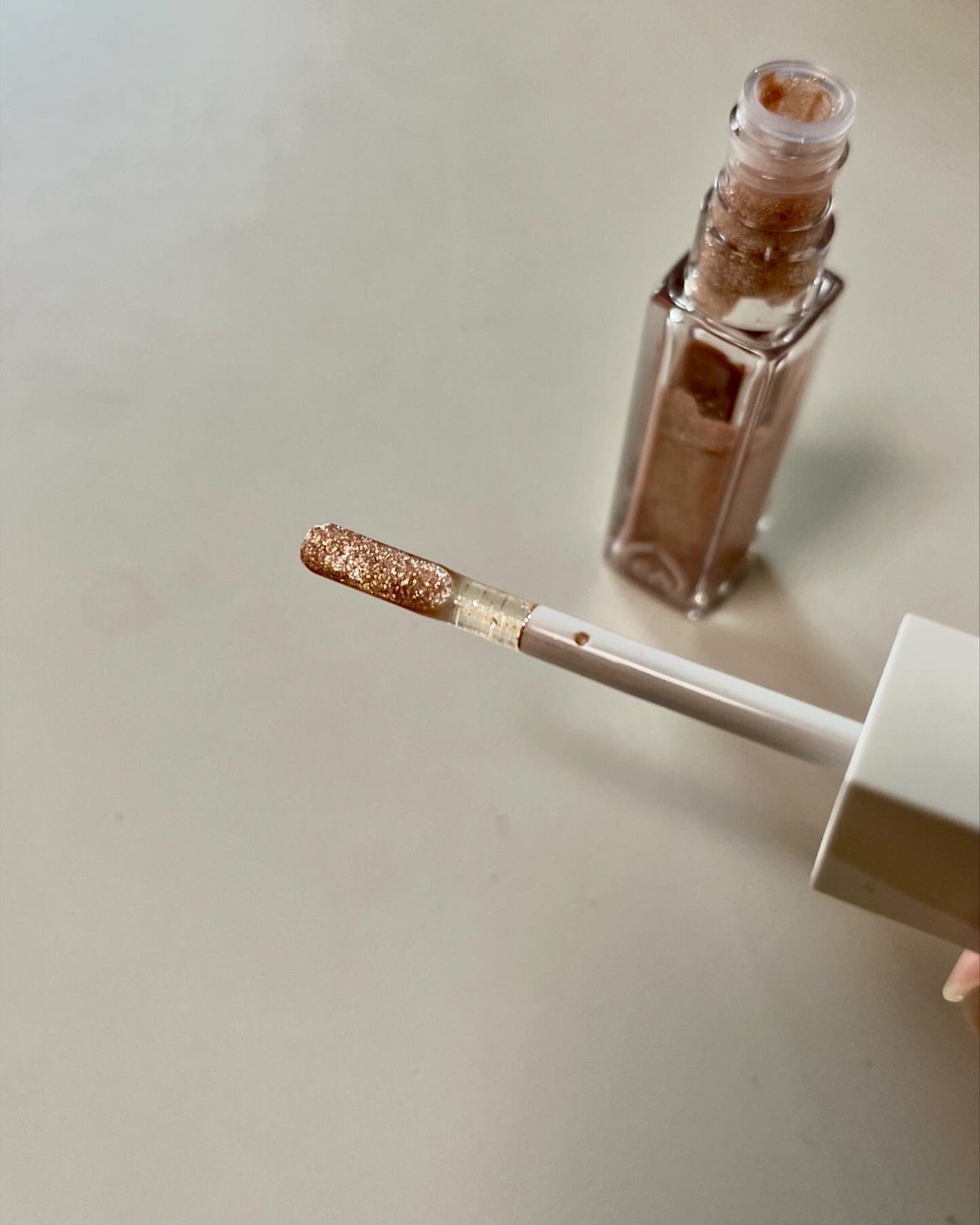 アイドルプリズムグリッター/chee shu/グリッターを使ったクチコミ(4枚目)