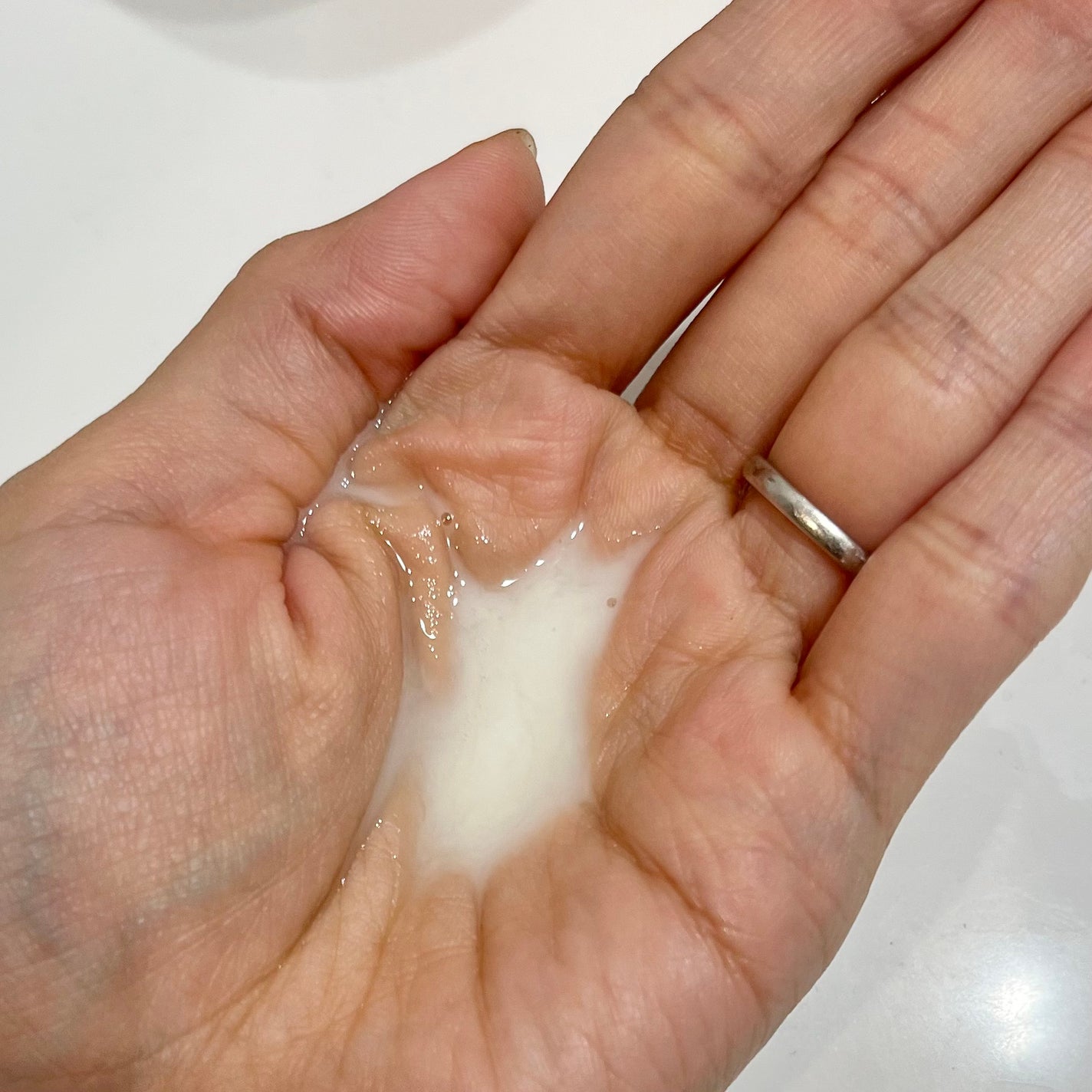 ダブルショットオイルトゥーフォームクレンザー/HAMEL/オイルクレンジングを使ったクチコミ(4枚目)