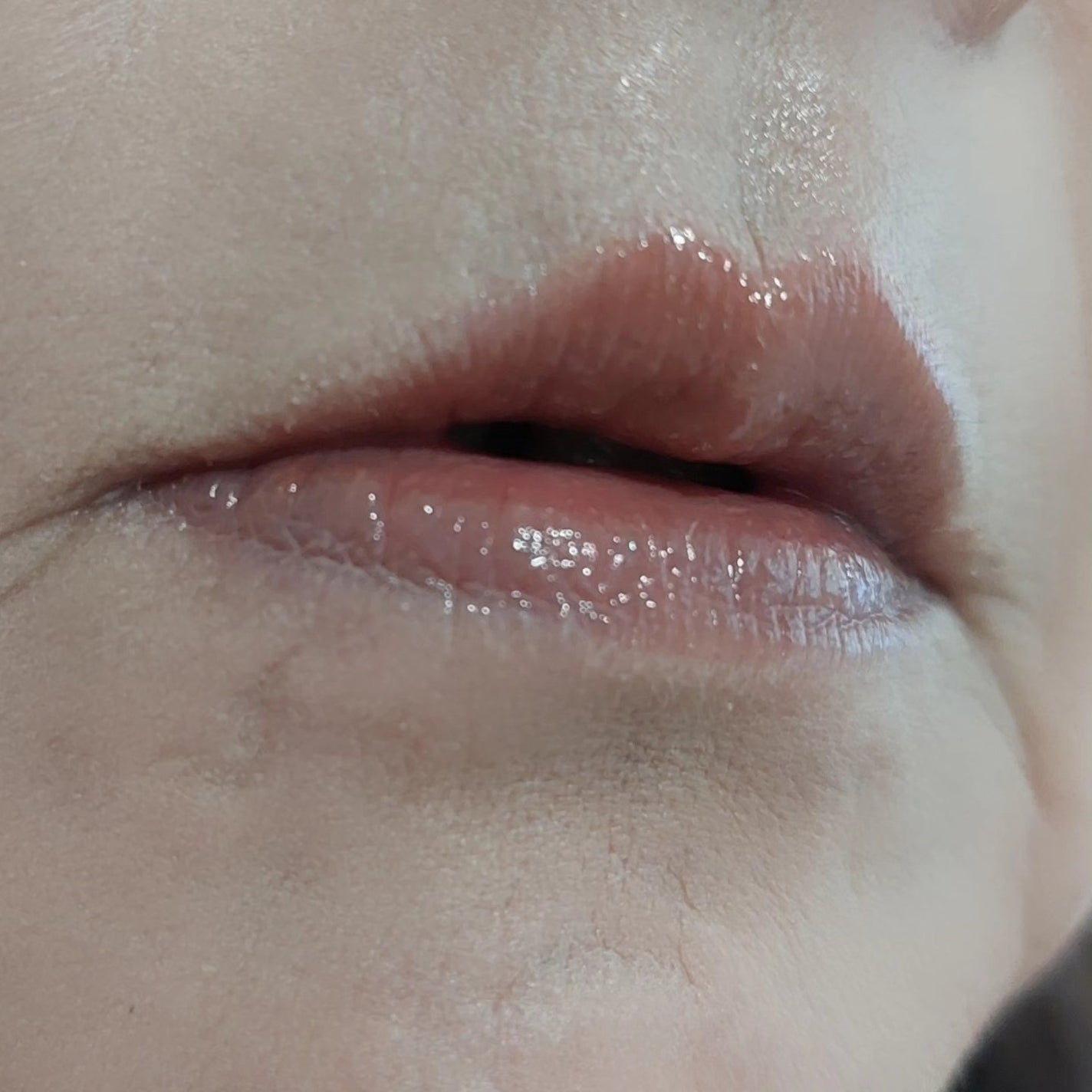 モイスチャー グレイズ リップスティック/SUQQU/口紅を使ったクチコミ(3枚目)