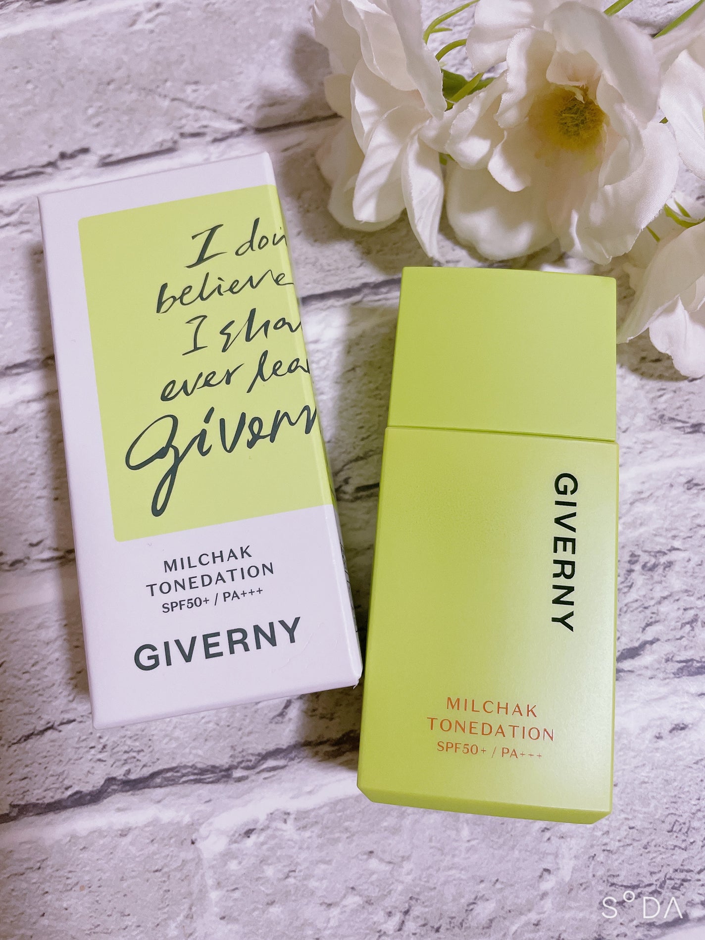 密着トーンデーション/GIVERNY/化粧下地を使ったクチコミ(1枚目)