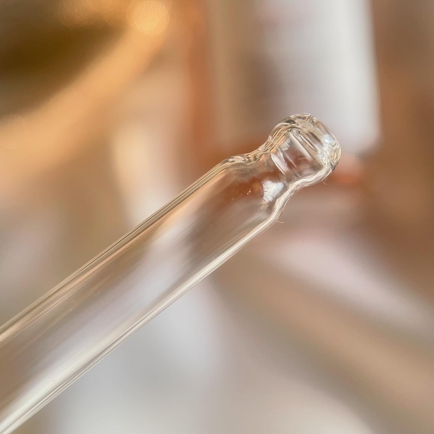 エンカンタールヘアオイル ピオニー＆ムスク/emma emu/ヘアオイルを使ったクチコミ（3枚目）