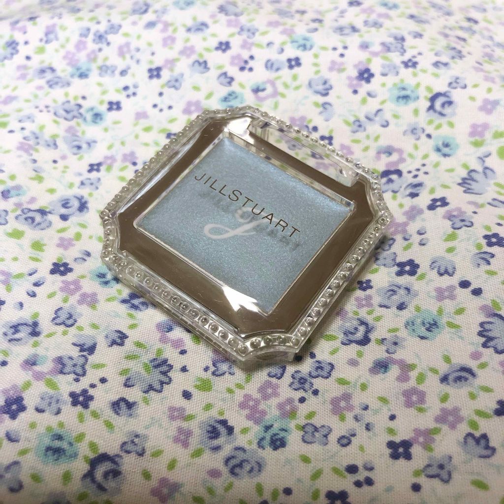 アイコニックルック アイシャドウ/JILL STUART/単色アイシャドウを使ったクチコミ(1枚目)