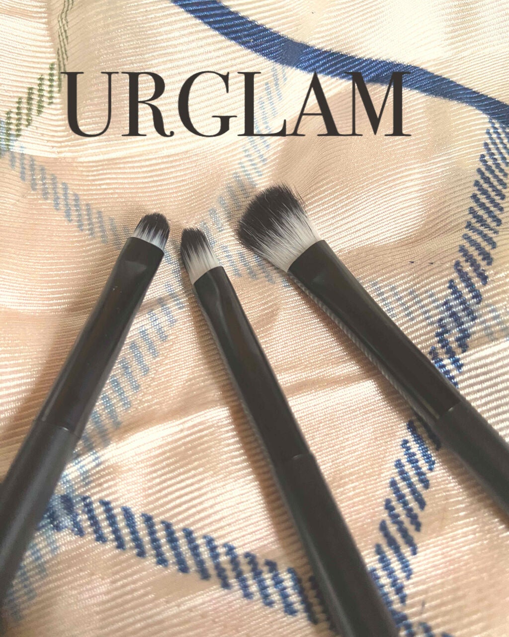 UR GLAM EYESHADOW BRUSH A/U R GLAM/メイクブラシを使ったクチコミ(1枚目)