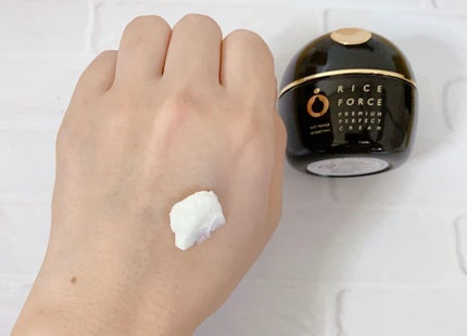 プレミアムパーフェクトクリーム/ライスフォース/フェイスクリームを使ったクチコミ(4枚目)