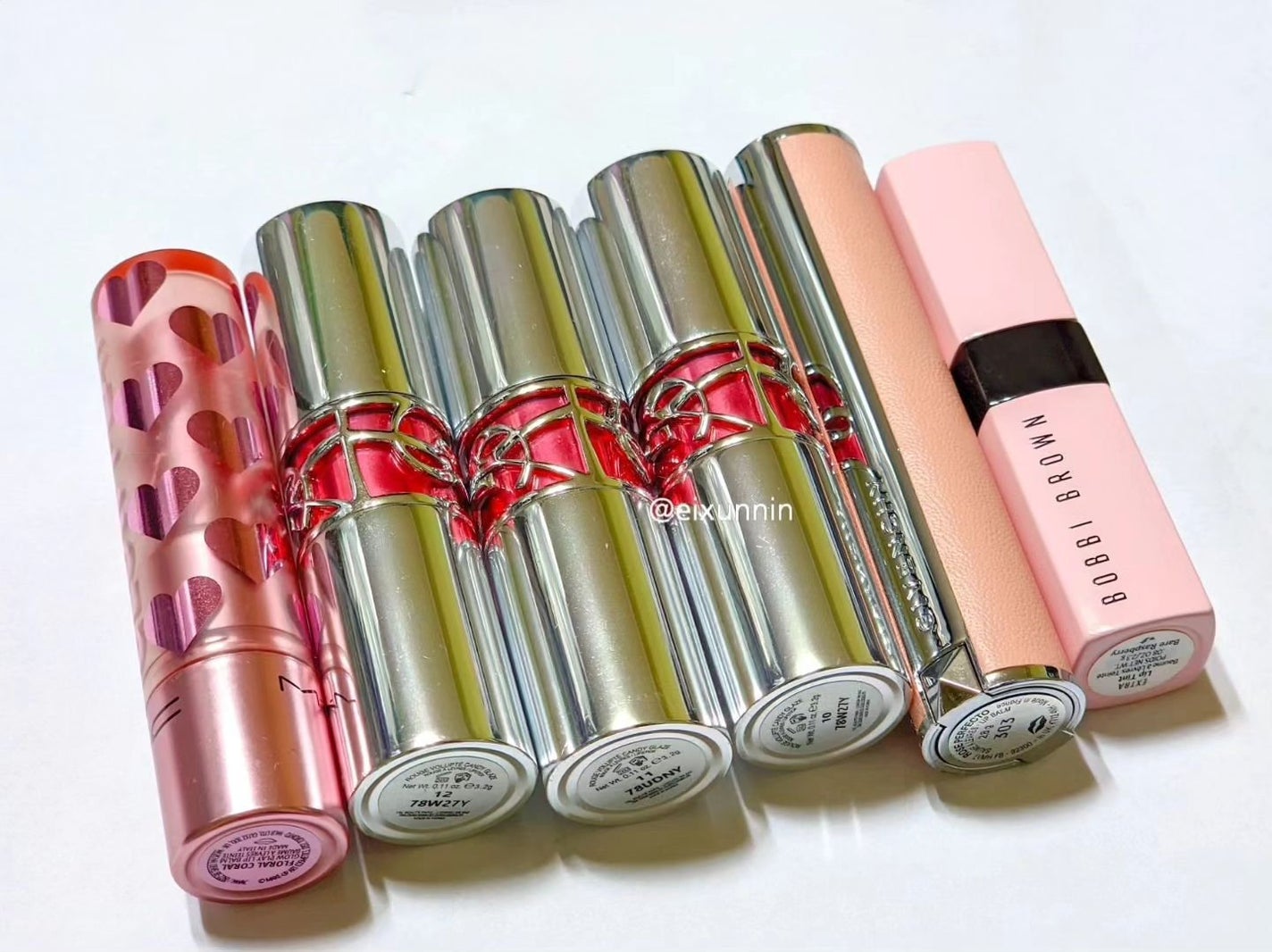 エクストラ リップ ティント/BOBBI BROWN/リップティントを使ったクチコミ(1枚目)